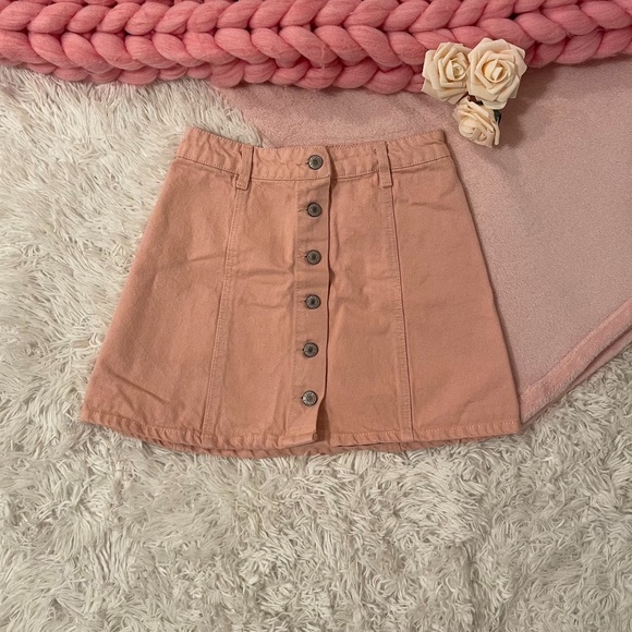 Forever 21 Dresses & Skirts - Forever 21 Button-Down Denim Skirt